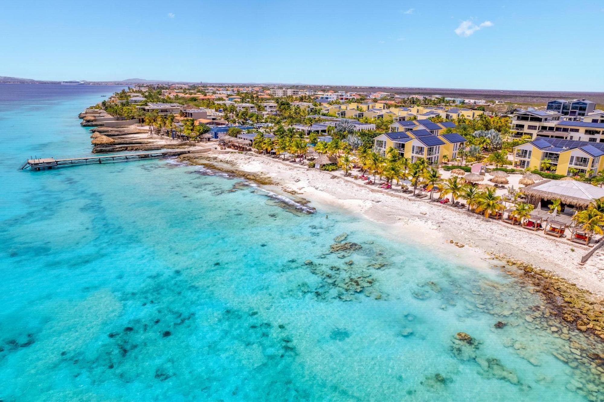 Delfins Beach Resort Bonaire, Tapestry Collection By Hilton 克拉伦代克 外观 照片