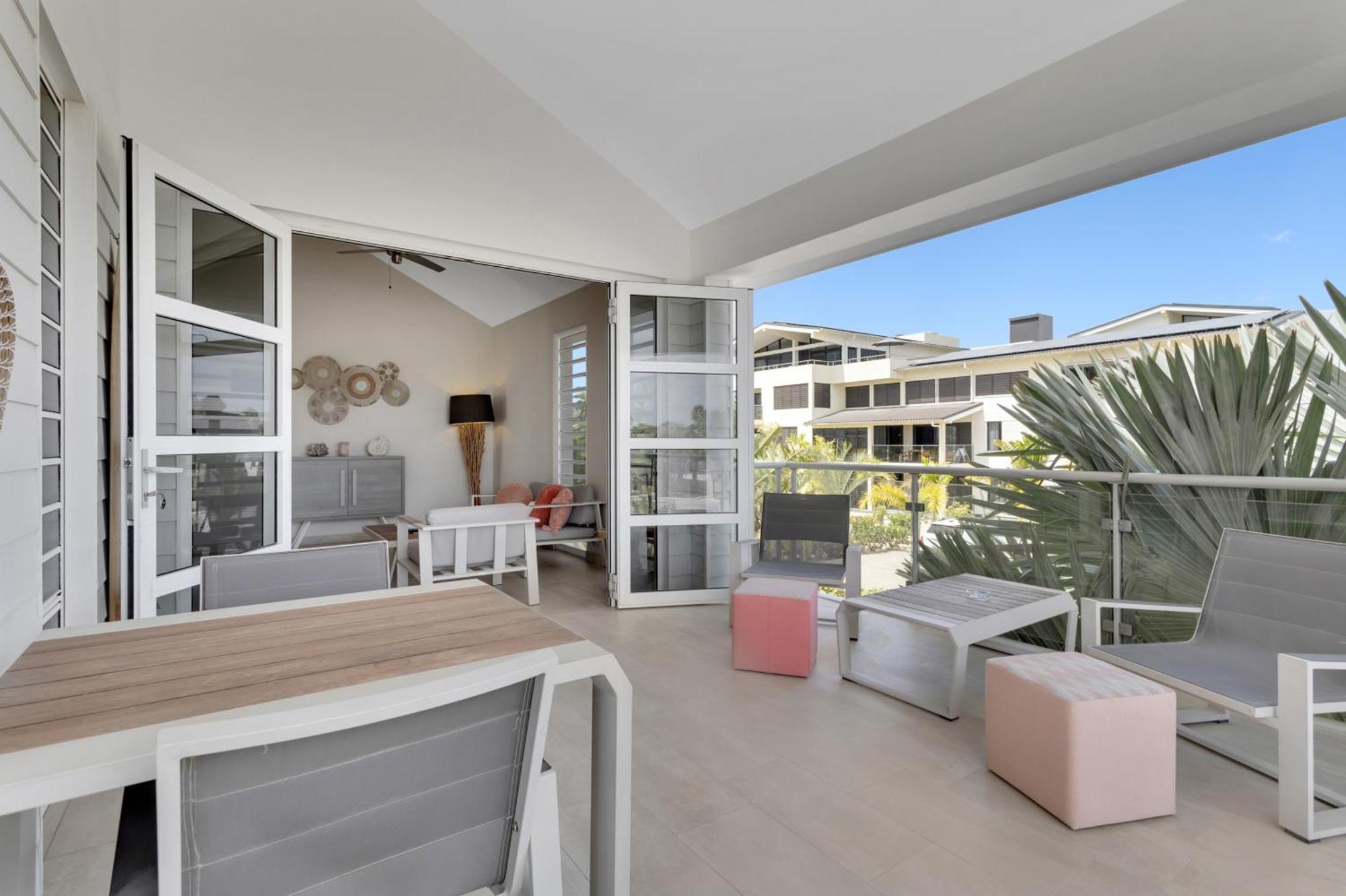 Delfins Beach Resort Bonaire, Tapestry Collection By Hilton 克拉伦代克 外观 照片