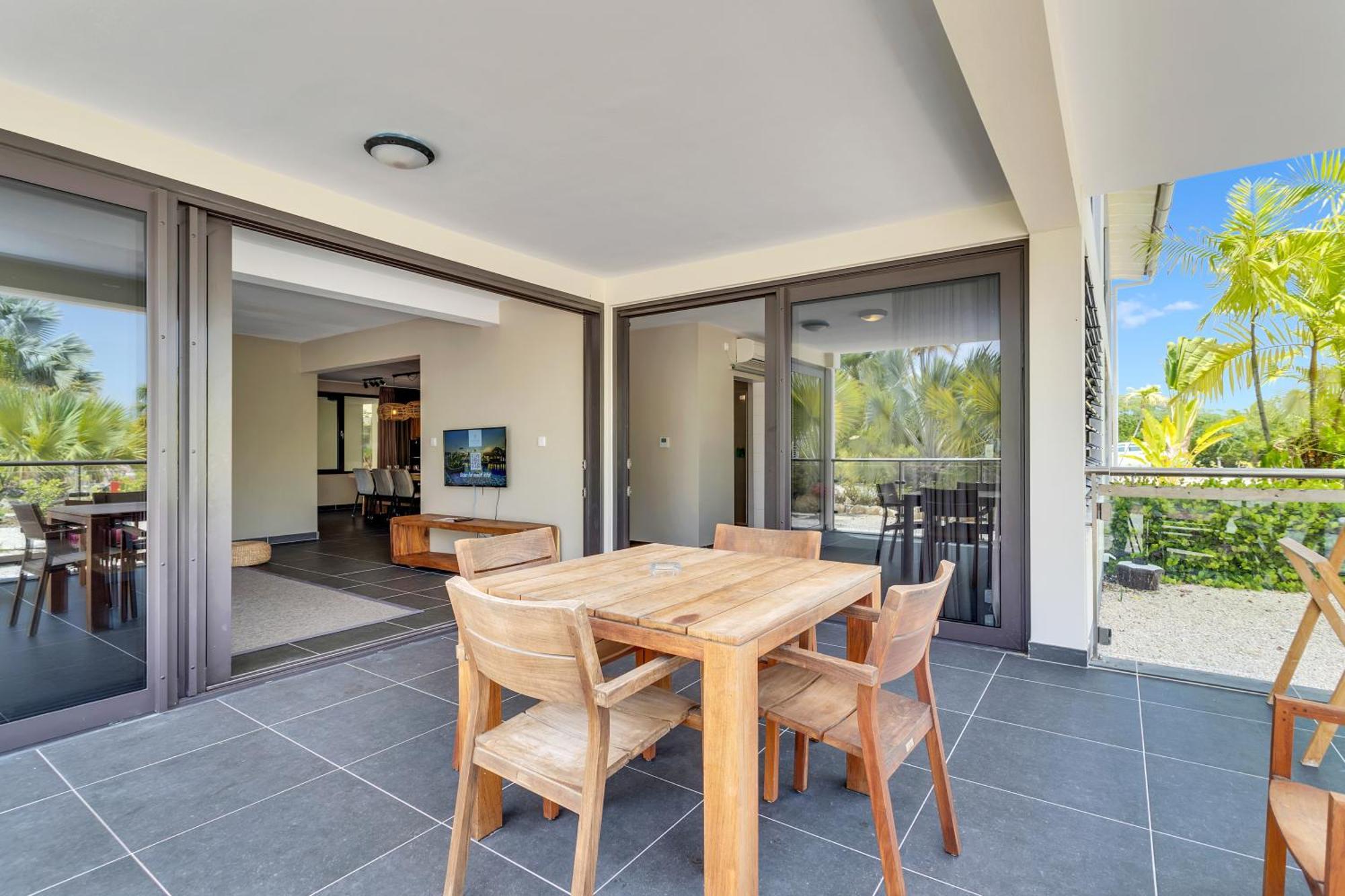 Delfins Beach Resort Bonaire, Tapestry Collection By Hilton 克拉伦代克 外观 照片